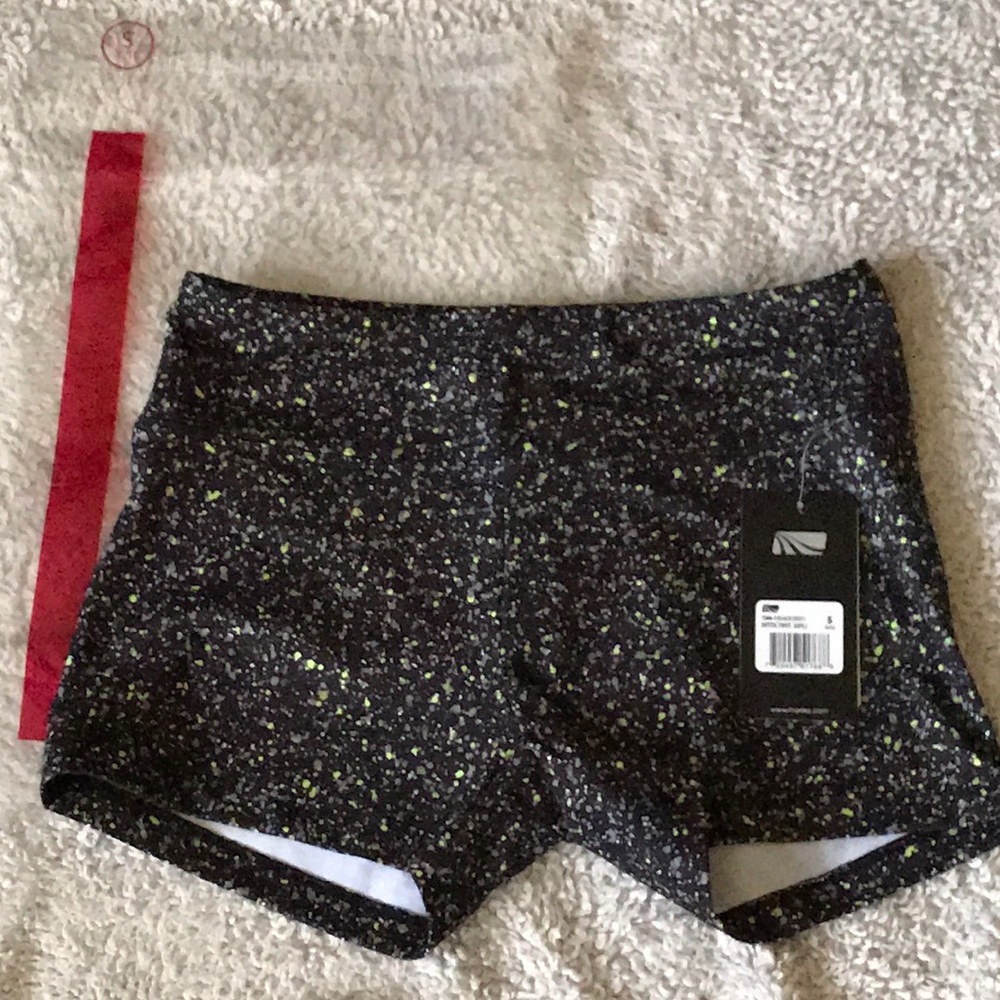 NWT Marika The Hottie Shorts in Black Zesty
